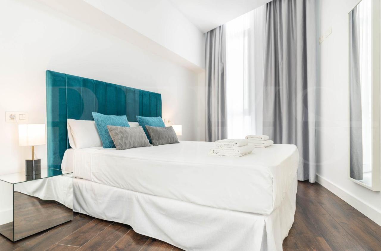Spacious Duplex With Terrace By Picasso Museum By Rems Málaga Esterno foto